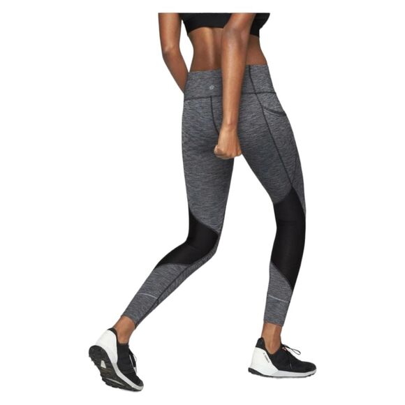Athleta Relay Tight 2.0, Black Heather Mid Rise Ankle Crop legging SIZE Medium - Picture 2 of 11